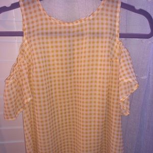 yellow gingham flowy top ☆